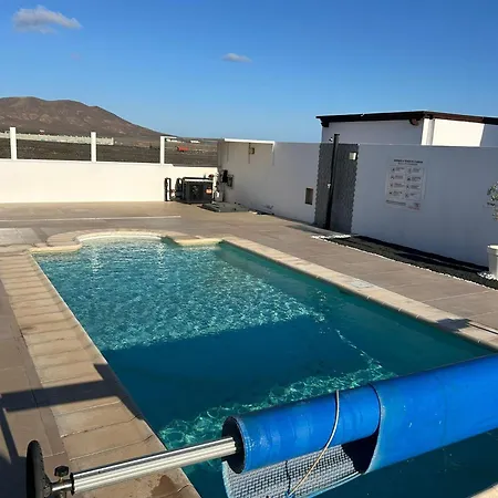 Casa La Lomada In Villa *