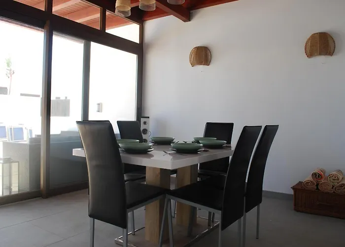 Casa La Lomada In Villa Playa Blanca